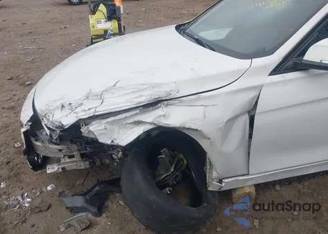 2013 BMW 328I from USA, damaged, VIN WBA3A5C59DF359717